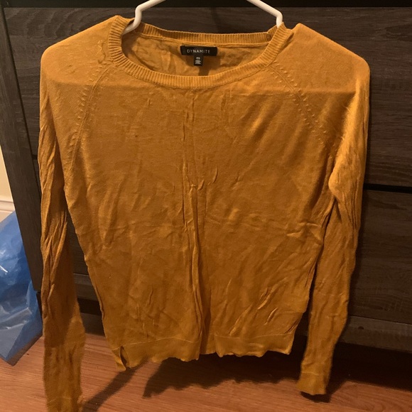 Sweater - Picture 1 of 1